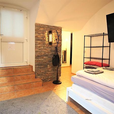 Xxx Fully Equipped Apartment Near Main Station! ヴュルツブルク エクステリア 写真
